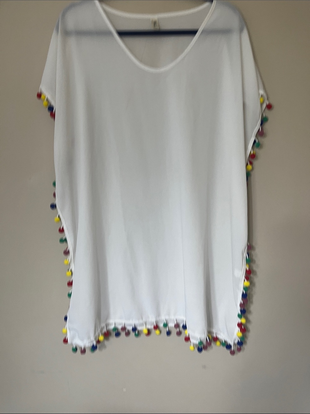 ❤️❤️❤️White Pom-Pom Trim Swim Coverup - Brand Not Visible